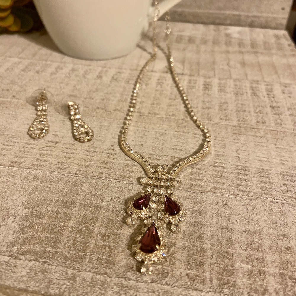 Costume jewelry  🍓6 for $25🍓